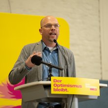 Prof. Dr. Lutzenberger am Rednerpult