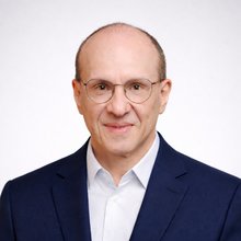 Portraitfoto Thomas Kliem 2026
